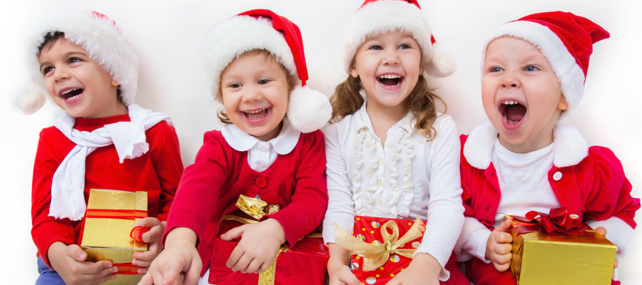 8 Reasons Why Christmas Is The Best And Worst Day Of The Year Mommy Nearest