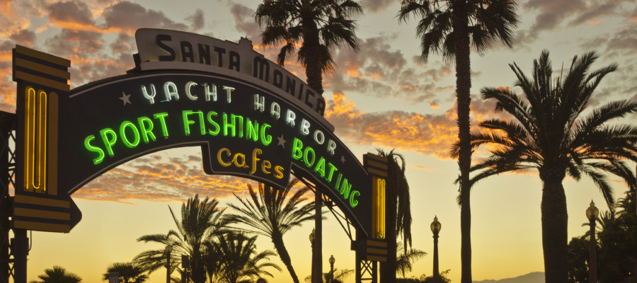 lead image for Ultimate Guide to the Santa Monica Pier