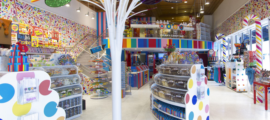 Dylan S Candy Bar Comes To Chicago Mommy Nearest