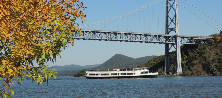 lead image for 10 Reasons to Take Circle Line’s Oktoberfest Bear Mountain Cruise