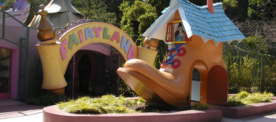 Puppet Shows » Children's Fairyland