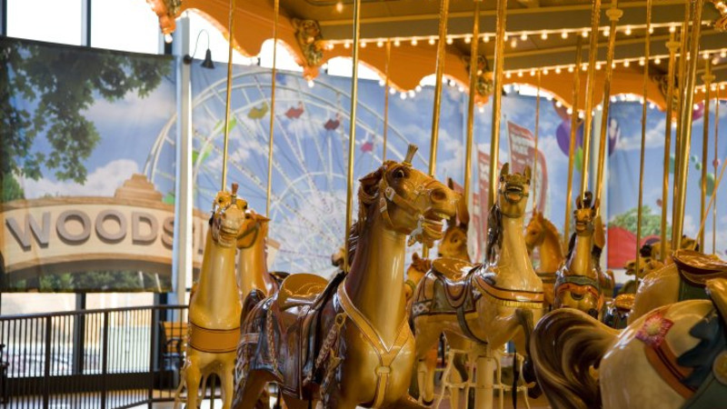 visit philadelphia carousel