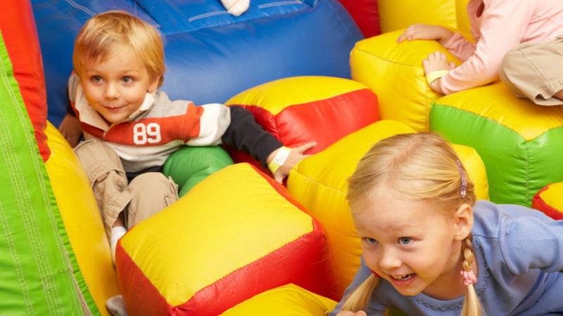 7 Best Indoor Play Spaces for Kids in Houston - Mommy Nearest