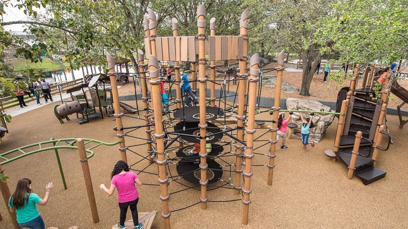 12 Best Playgrounds and Parks for Kids in Houston - Mommy Nearest