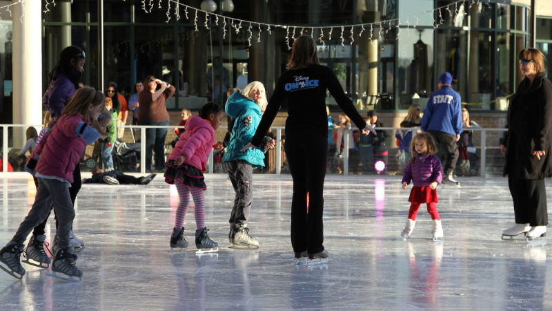 10 Best Ice Skating Rinks In Washington D C For Families Mommy