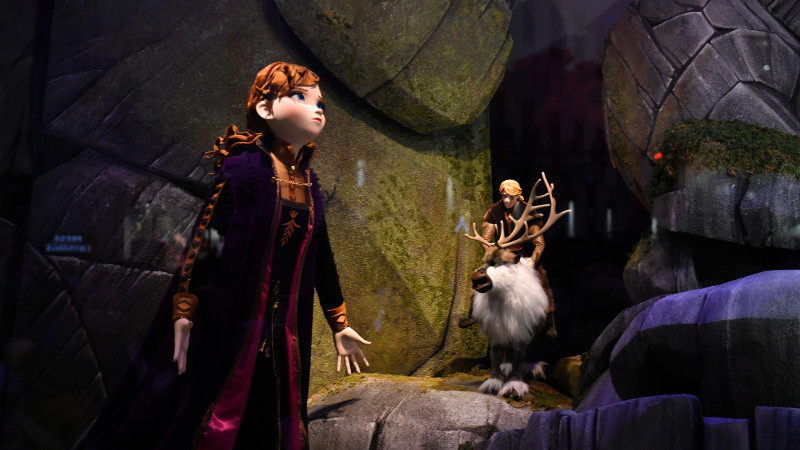 Saks Fifth Avenue Debuts Frozen-Themed Holiday Window Displays - Mommy  Nearest