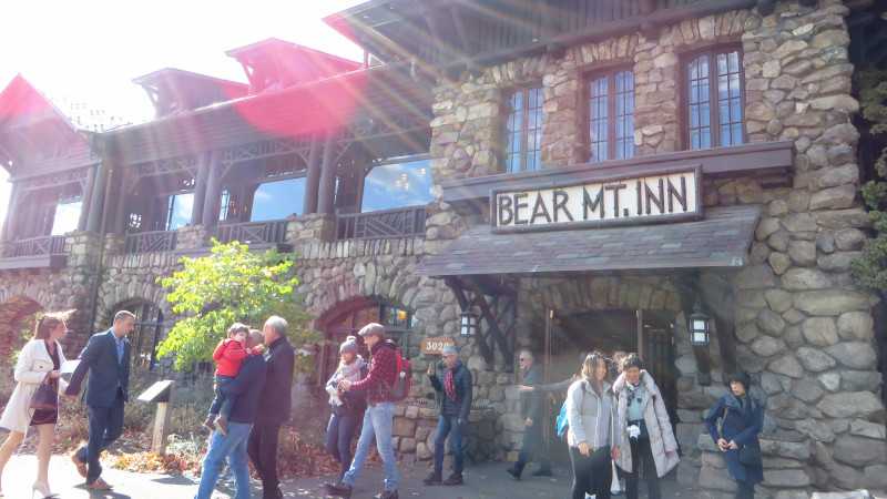 Image for 10 Reasons to Take Circle Line’s Oktoberfest Bear Mountain Cruise article