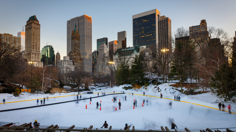 8 Best Ice Skating Rinks in NYC for Kids and Families - Mommy Nearest