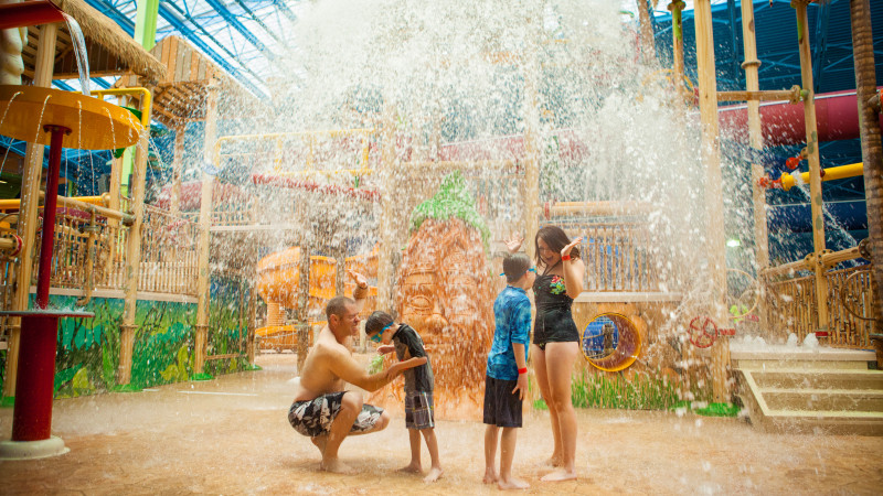 9 Best Indoor Water Parks in New York