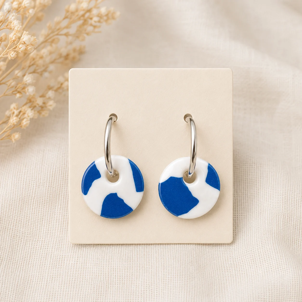 Erfrischendes Blau – Runde Creolen 2-in-1 – Ohrringe