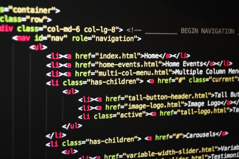 he difference between normal CRM applications and open source ones, presenting the new monday.com App marketplace as the happy mid-point between the two