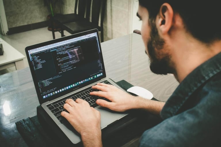 5 less annoying CRMs for your business