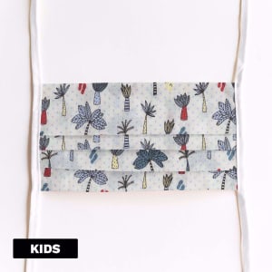 Mondmasker Kids Palmtrees in the wind met linten Mondmasker Kids Palmtrees in the wind met linten