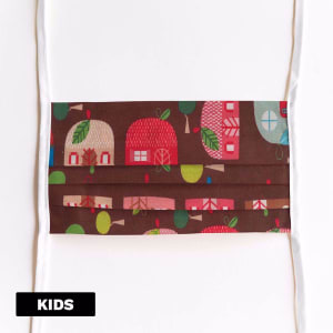 Mondmasker Kids Red houses met linten Mondmasker Kids Red houses met linten