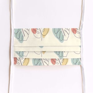 Mondmasker Leafy pastels met linten Mondmasker Leafy pastels met linten