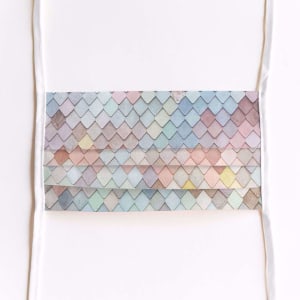 Mondmasker Slates in pastel met linten Mondmasker Slates in pastel met linten