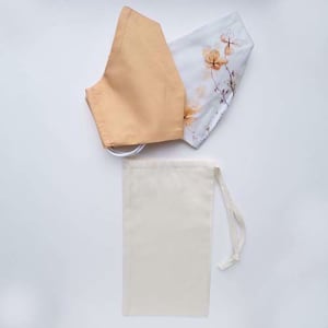 Zakje Wit + Duo Beige en Dried flowers Zakje Wit + Duo Beige en Dried flowers