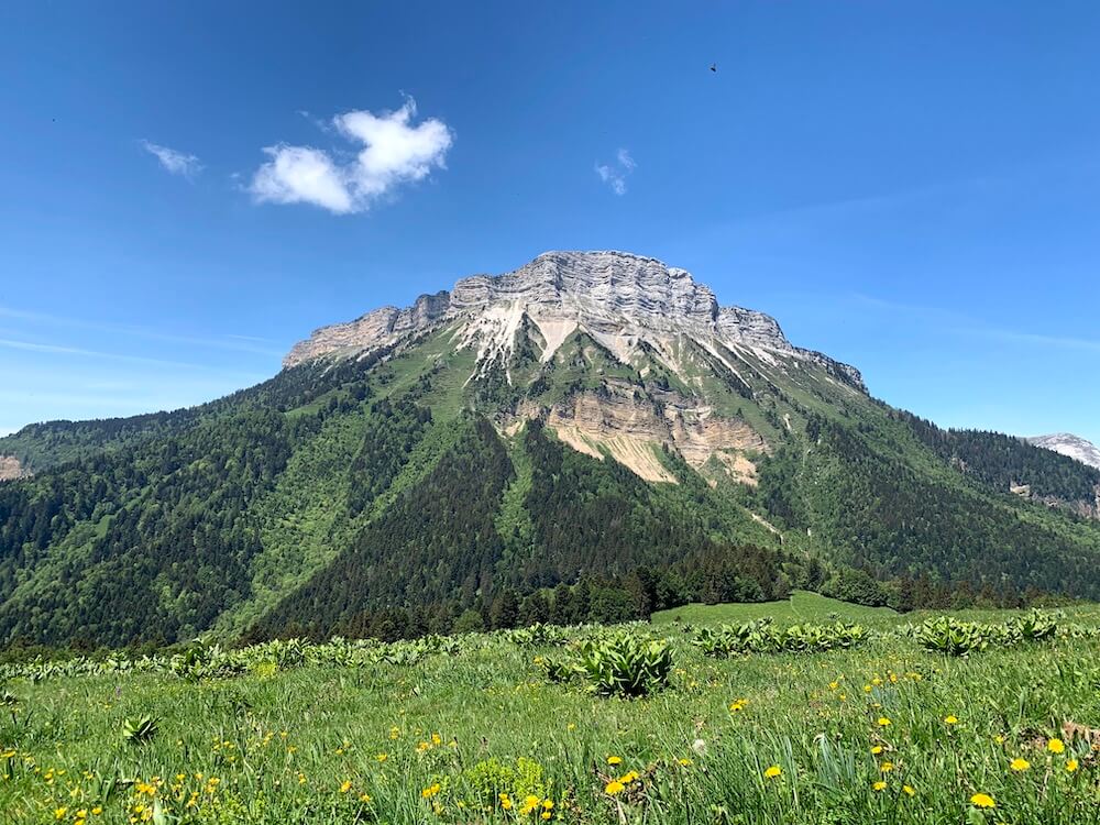 La Chamechaude, point culminant du massif de la Chartreuse.