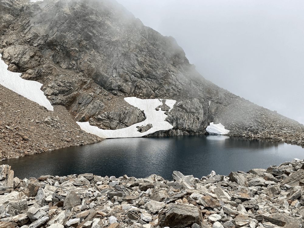 le Lac Blanc (ou Noir ?) dans la combe de la grande valloire