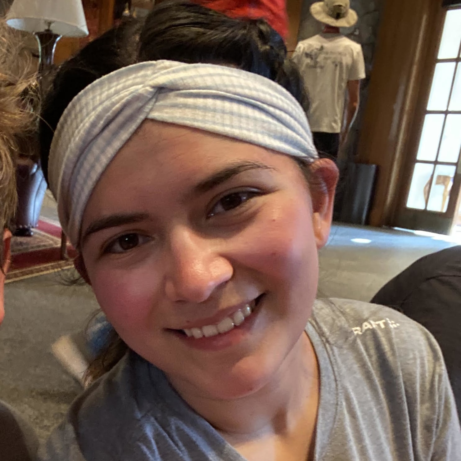Anahi Z. — First-time Half Marathoner testimonial photo