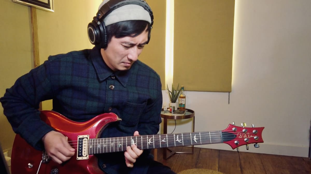 Compose Pop Guitar Tracks Like A Pro