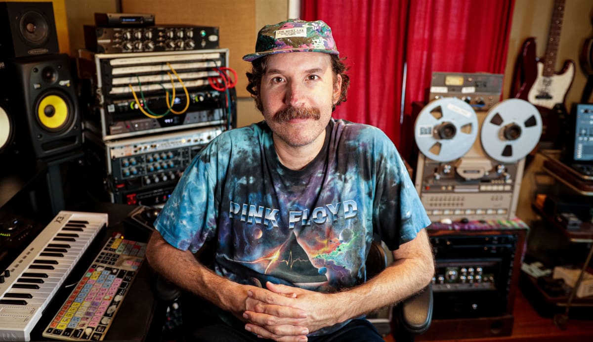 Mix Warm, Analog Sound Using Only Digital Tools