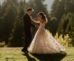 Attract The Right Man And Build Lasting Love