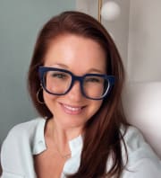 Dr. Colleen Cira