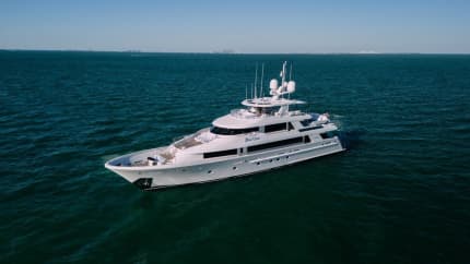 130ft WESTPORT yacht BLUE TIME u2014 exterior