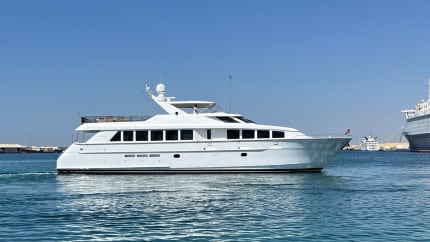 92ft HATTERAS yacht DAY DREAM IV u2014 exterior