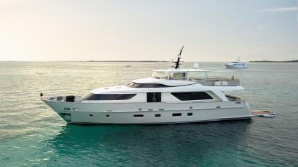92ft SANLORENZO YACHTS yacht FONTANA u2014 exterior