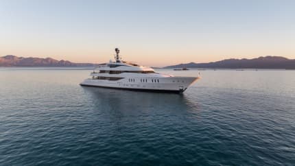 217ft FEADSHIP yacht HAMPSHIRE u2014 exterior