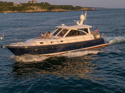 motor yacht hunt 52 KALEEN for sale