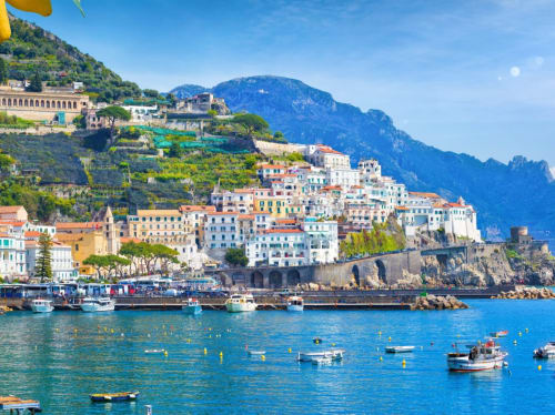 Amalfi yacht charters