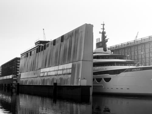 About Luxury Yacht Brokerage Moran Yacht & Ship