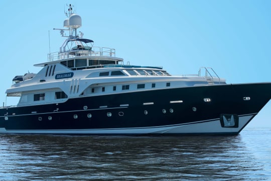 Luxury yacht for sale SHALIMAR Azimut Benetti 36m 1994 Refit 2019