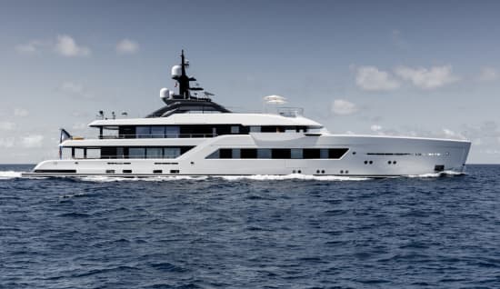ENTOURAGE AMELS YACHT CHARTER