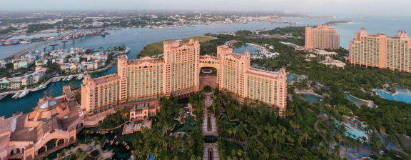 Chartering a yacht in the Bahamas is the perfect winter escape