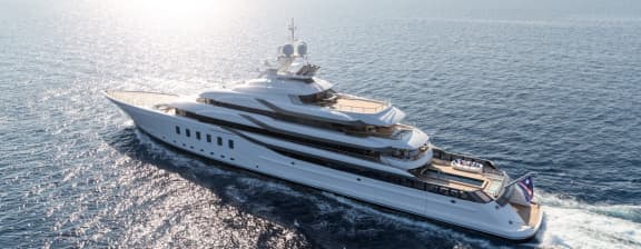 CC-SUMMER Superyacht charter amenities