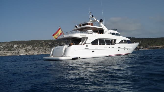 102ft BENETTI YACHTS yacht ANYPA u2014 exterior