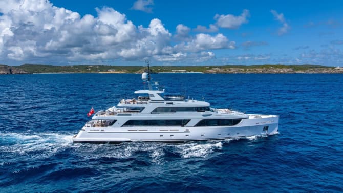 141ft CODECASA yacht GIOIA u2014 exterior