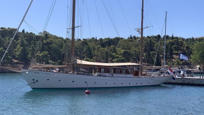 110ft FEADSHIP yacht IDUNA u2014 exterior