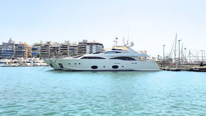 97ft FERRETTI CUSTOM LINE yacht M/Y BLEU BLANC u2014 exterior