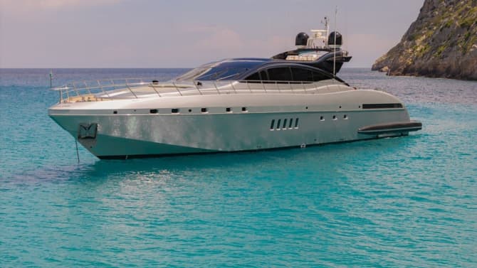 93ft MANGUSTA yacht MANGUSTA 92 u2014 exterior