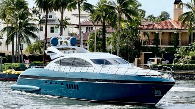 92ft MANGUSTA yacht OLIVIA K u2014 exterior