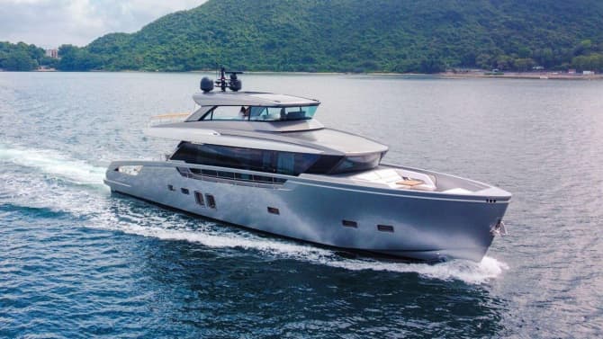 78ft SANLORENZO YACHTS yacht SANLORENZO SX76 u2014 exterior