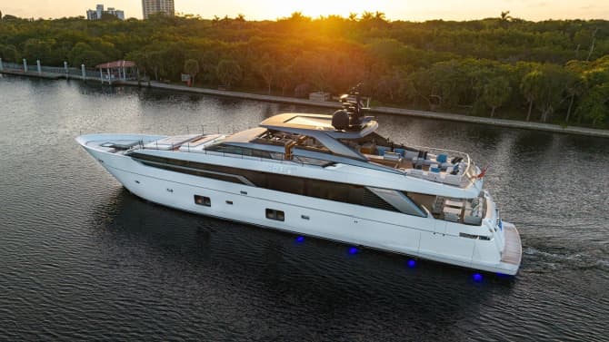 120ft SANLORENZO YACHTS yacht SOFI VI u2014 exterior