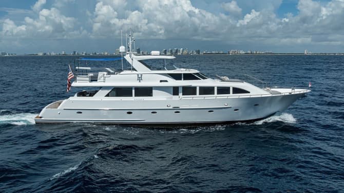 98ft WESTPORT - WESTBAY yacht HARD TIMES u2014 exterior