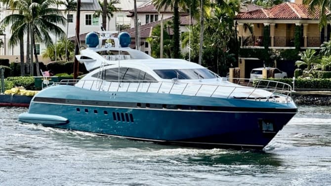 92ft MANGUSTA yacht OLIVIA K u2014 exterior