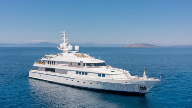 171ft ABEKING & RASMUSSEN yacht VERA u2014 exterior